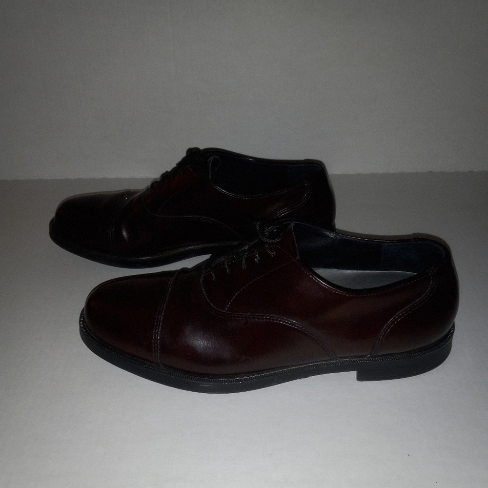 Hush Puppies Shoes Mens 9.5 M Gus Dress Oxford Burgundy Leather Low Heels